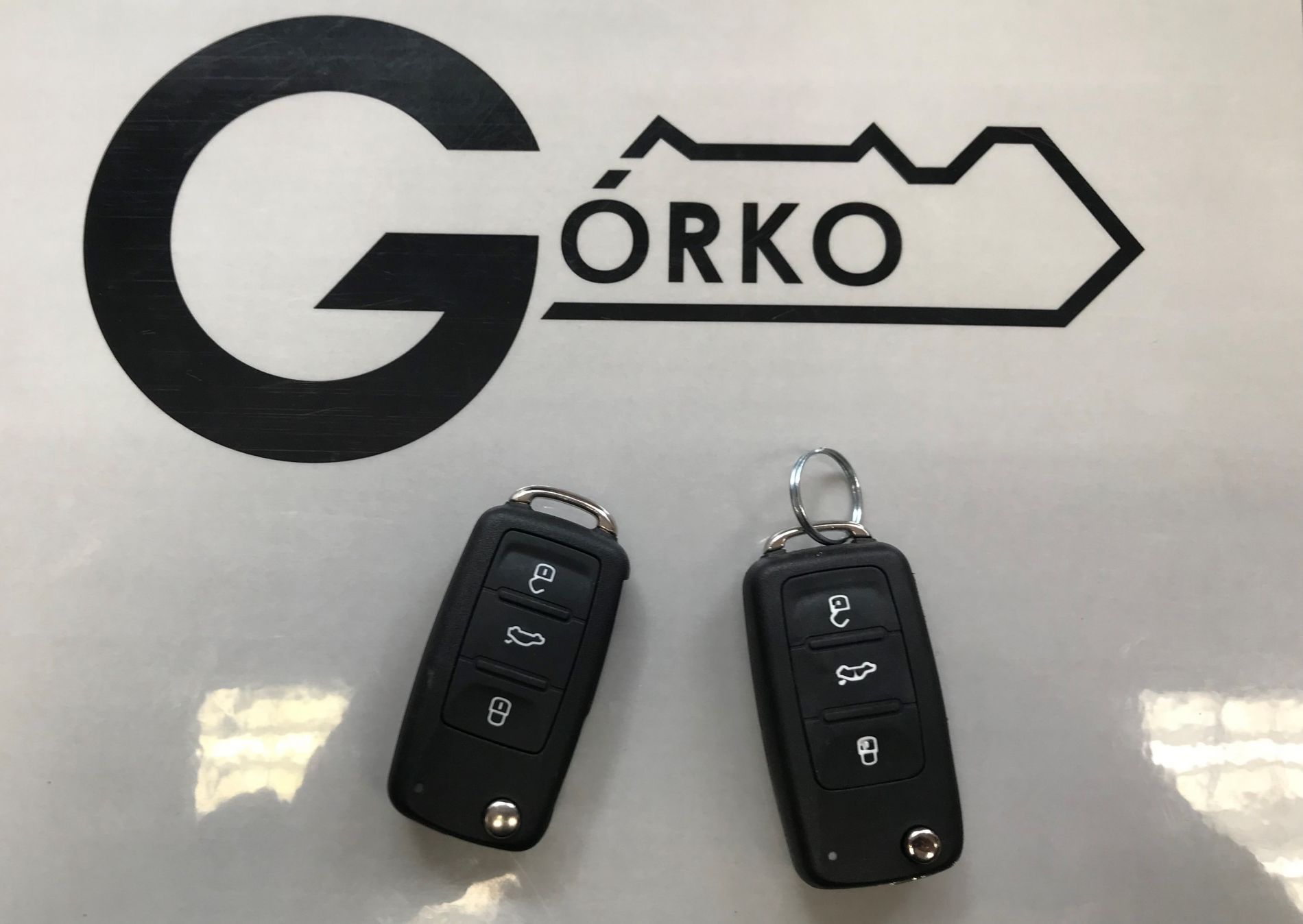 Zakodowanie klucza do VW Tuarega z 2010 roku Górko