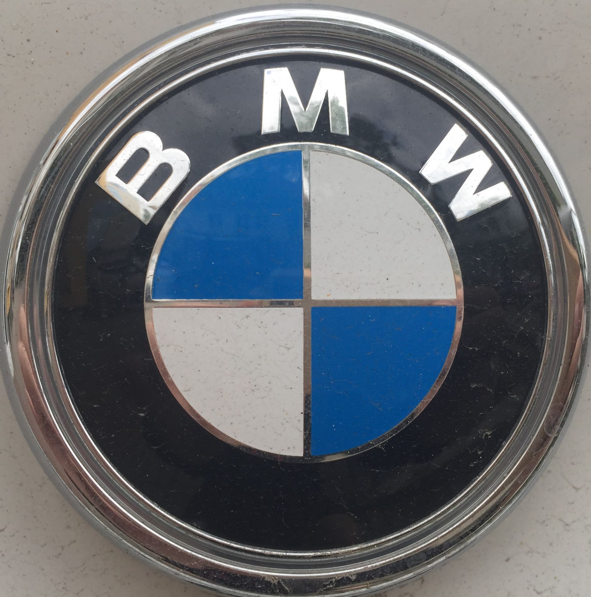 Dorobienie klucza do BMW F30 z 2015 roku