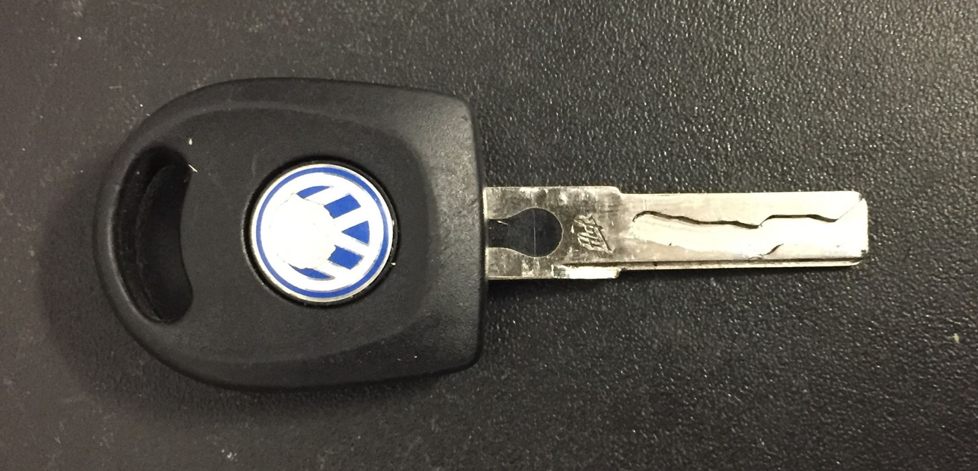 Dorobienie klucza do auta VW Caddy z 2000 roku