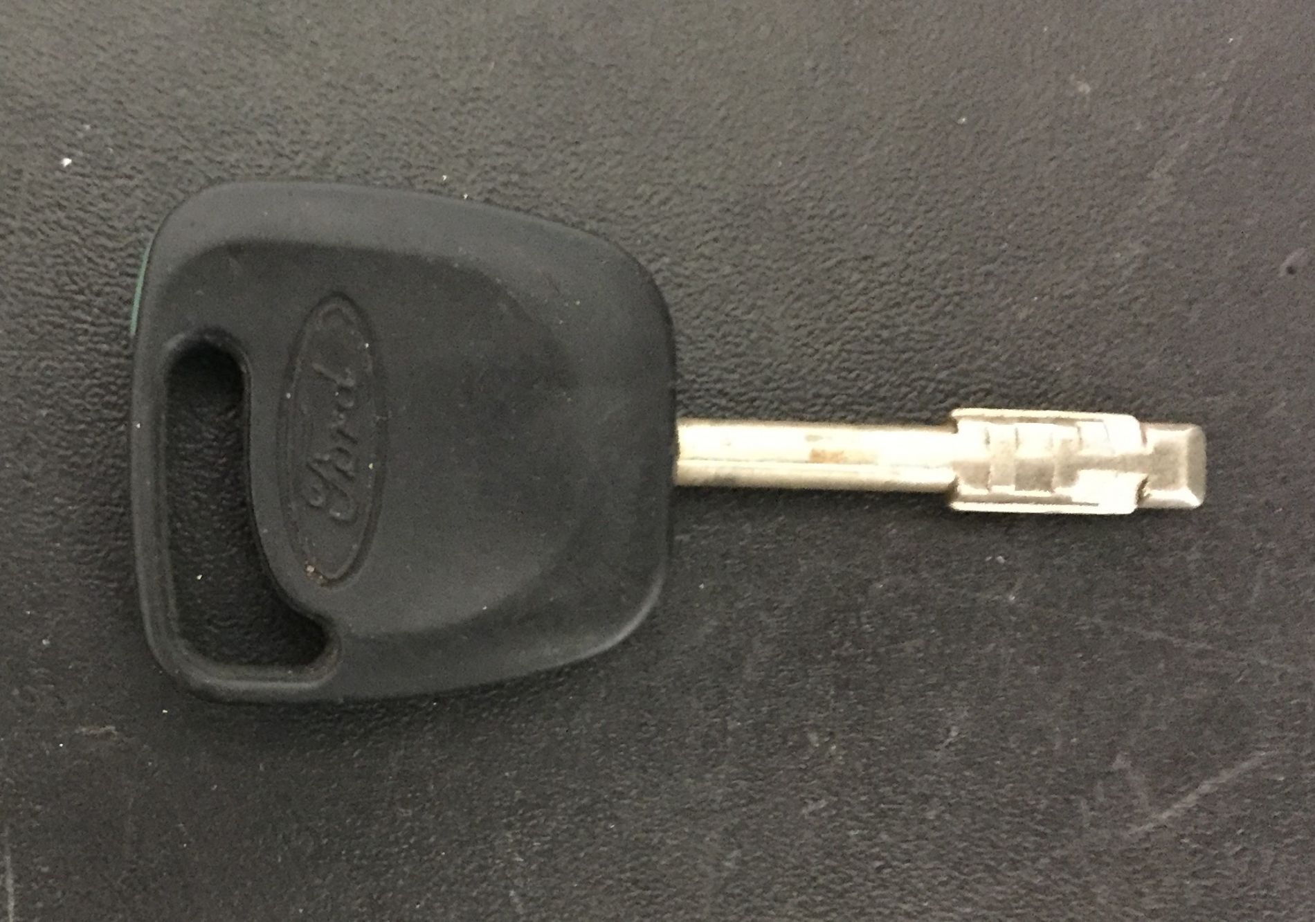 Kodowanie klucza do auta Ford Focus I z 2001 roku
