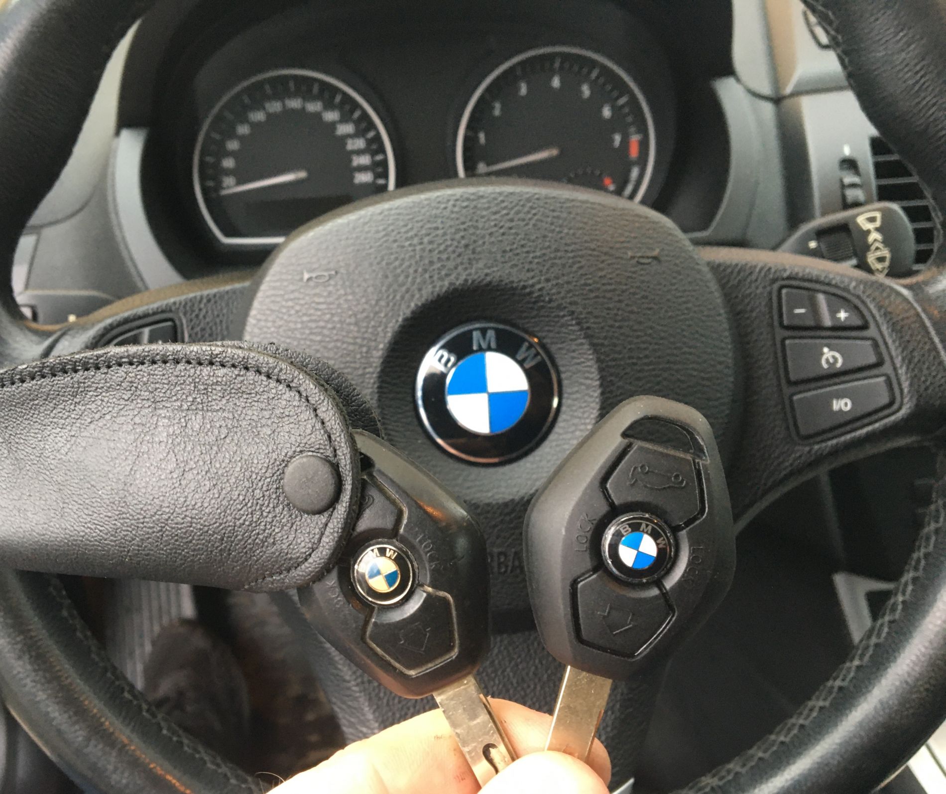 Dorobienie kluczyka do auta BMW X3