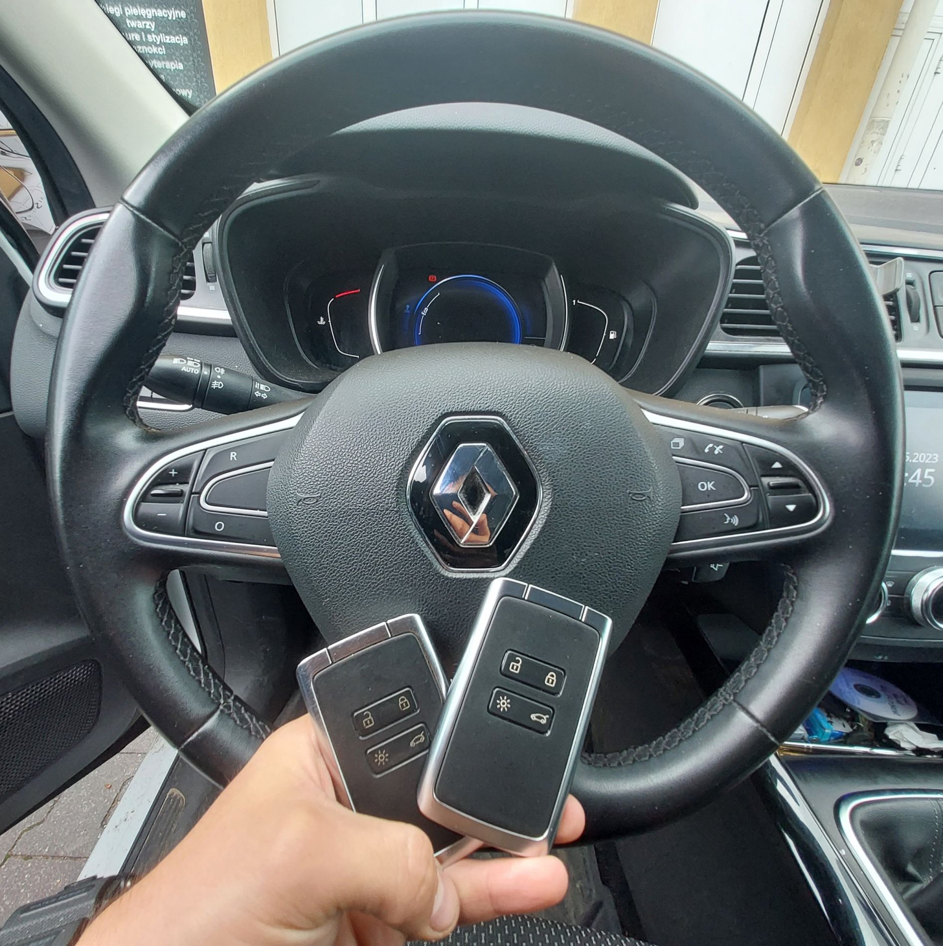 Dorobienie karty do auta Renault Kadjar z 2018r
