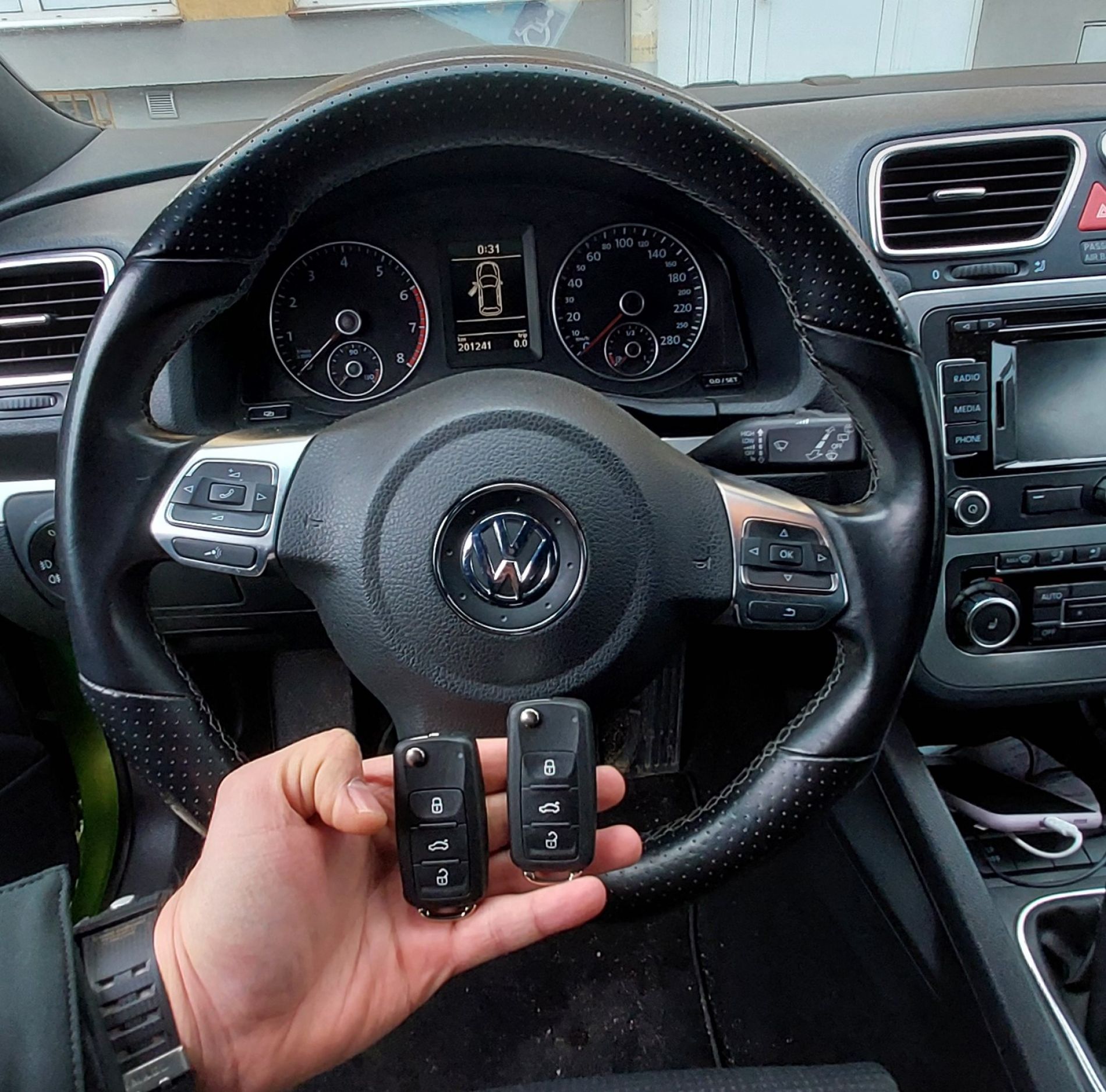 Dorobienie klucza do auta Volkswagen Scirocco z 2013r