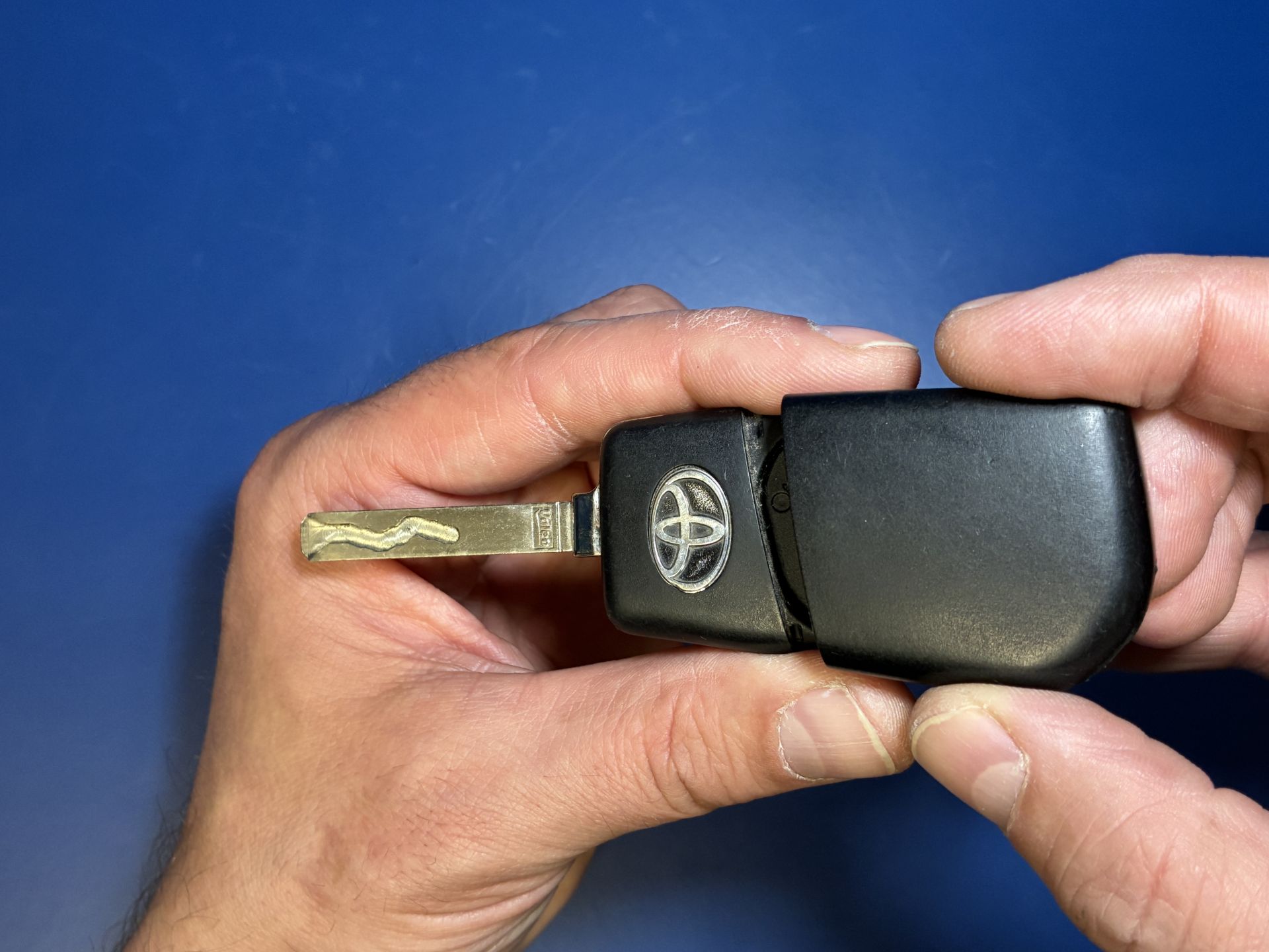 Jak naprawiliśmy zużyty klucz do Toyoty Aygo z 2016 roku – efekt jak nowy!