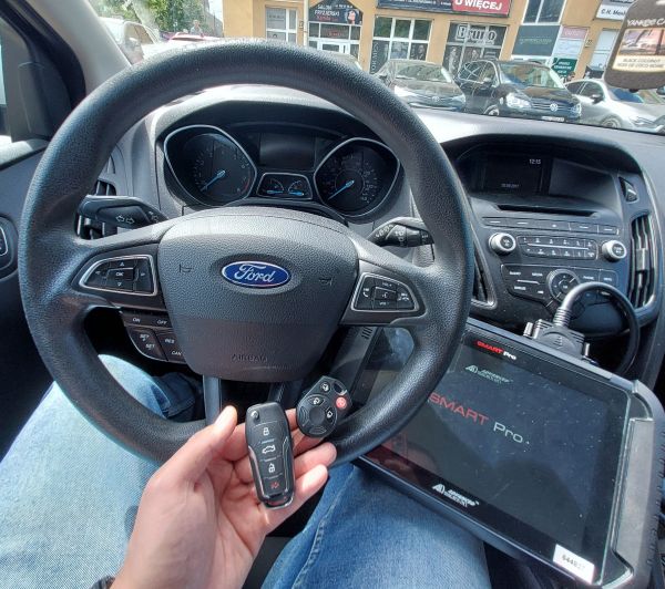 DOROBIENIE KLUCZA FORD FOCUS III Z USA DOROBIENIE KLUCZA FORD FOCUS III Z USA
