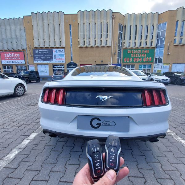Dorobienie klucza Ford Mustang 2015 rok Dorobienie klucza Ford Mustang 2015 rok