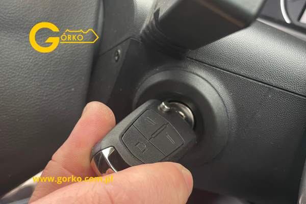 Jak naprawić stacyjkę w samochodzie Opel Vectra C? Jak naprawić stacyjkę w samochodzie Opel Vectra C?