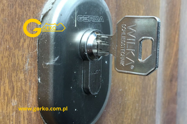 Montaż systemu Master Key w domu jednorodzinnym Montaż systemu Master Key w domu jednorodzinnym