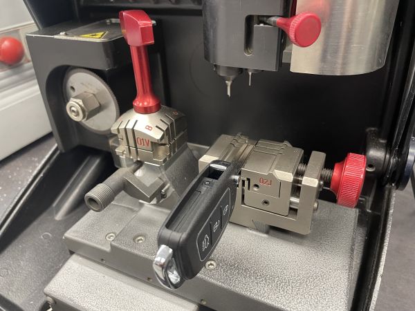 Hyundai ix35 bez tajemnic – dorobienie i kodowanie nowego kluczyka 