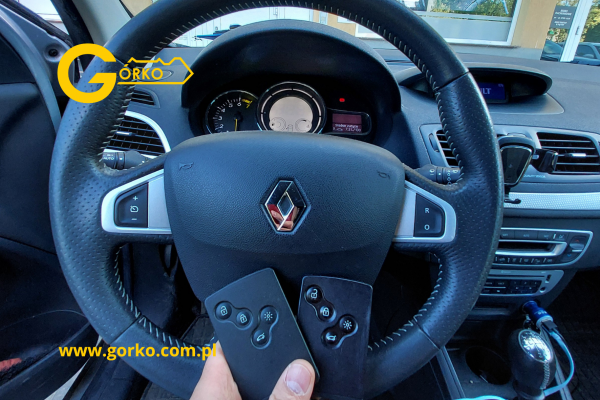 Dorabianie karty hands free do Renault Megane III