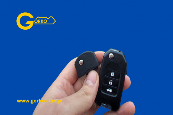 Dorobienie klucza zapasowego w scyzoryku do Mazdy 2