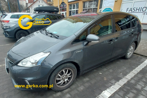 Dorobienie klucza z funkcją Keyless do Toyoty Prius sprowadzonej z USA