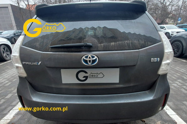 Dorobienie klucza z funkcją Keyless do Toyoty Prius sprowadzonej z USA