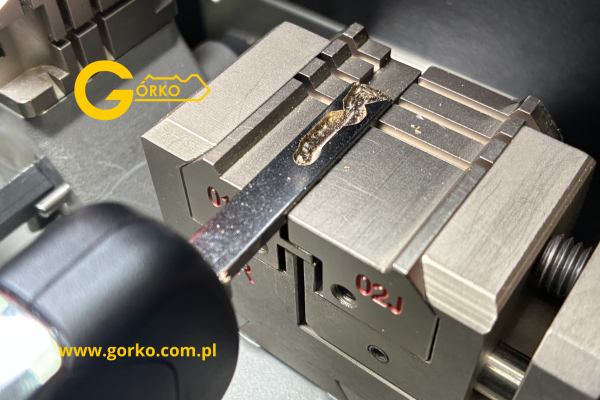 Naprawa klucza - wymiana obudowy do Peugeota 407