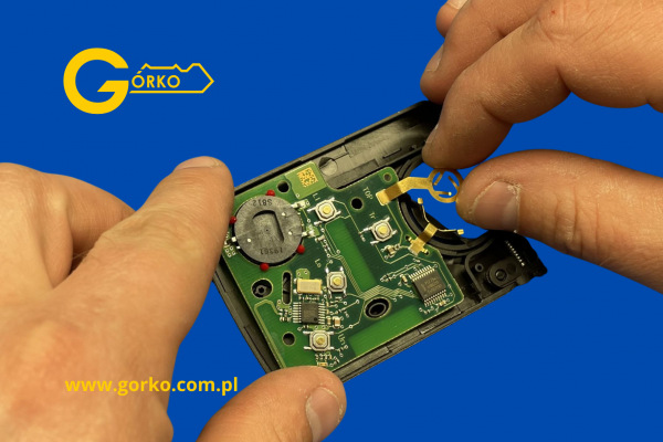 Naprawa karty Renault Scenic – ratunek po nieudanej próbie samodzielnej naprawy