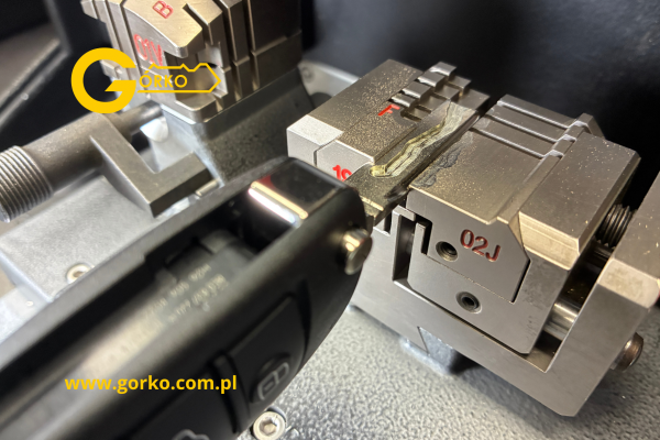 Dorobienie klucza scyzorykowego do Audi Q3