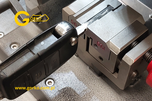 Dorobienie klucza do Volkswagena Craftera