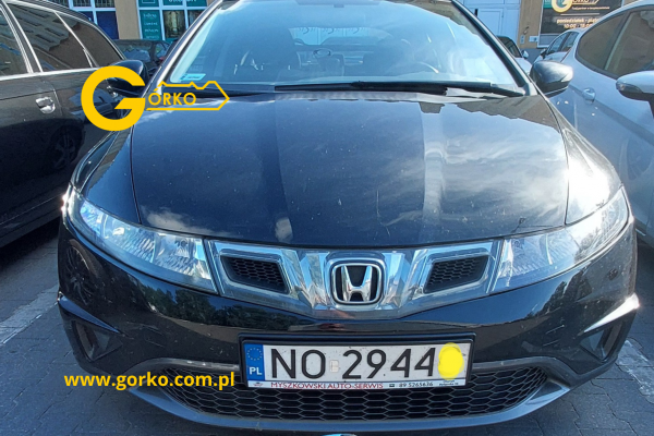 Dorobienie klucza do Hondy Civic VIII (UFO) – nowy klucz w wersji scyzorykowej