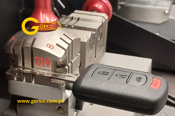 Dorobienie klucza do Mitsubishi Lancer EVO X 4x4 – realizacja dla auta sprowadzonego z Kanady