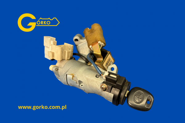 Naprawa stacyjki Toyota Hilux 2005 – kompleksowa regeneracja, nowy grot i wymiana kostki elektrycznej