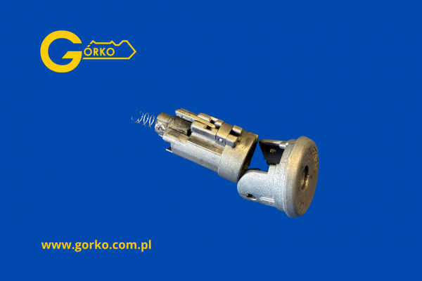 Naprawa stacyjki Subaru Outback 2011 (IV generacja) oraz kompletna regeneracja klucza – nowa obudowa, pilot PANIC i nowy grot