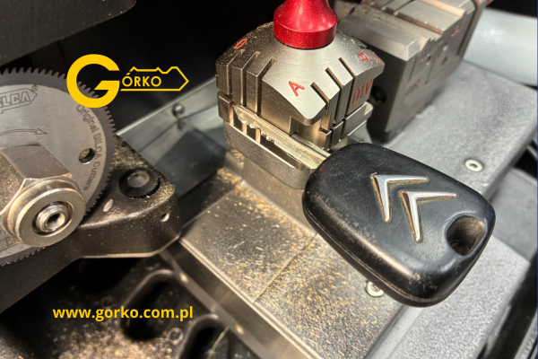 Naprawa klucza do Citroëna Berlingo I