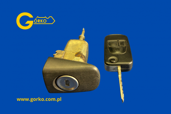 Naprawa wkładu zamka Mercedes W163 (Klasa M)