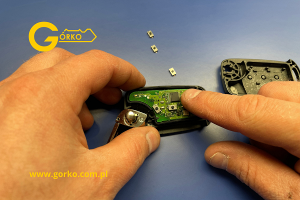 Naprawa i wymiana obudowy klucza do Kia Sorento 