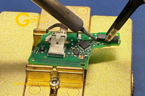 Naprawa klucza Skoda Fabia III po zalaniu