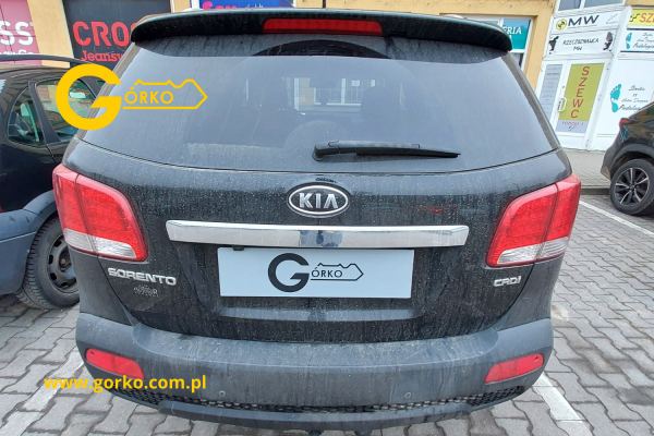 Dorobienie klucza do Kia Sorento II generacji – klient z Bartoszyc, szybka realizacja po wcześniejszej rezerwacji
