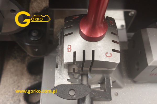 Dorobienie klucza do Dodge Ram 1500