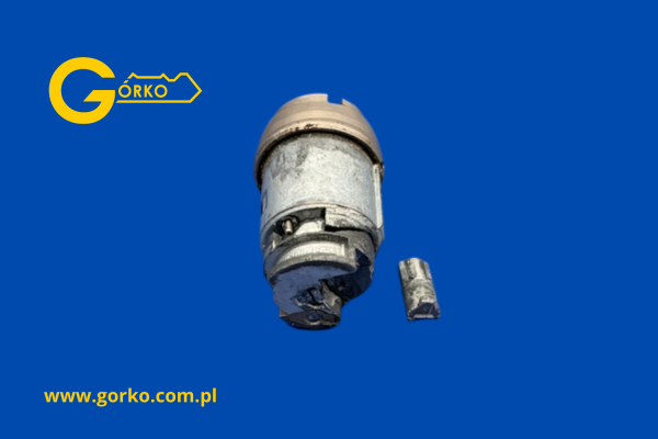 Naprawa wkładu stacyjki Volkswagen T4 Synchro – awaria podczas porannego wyjazdu na budowę